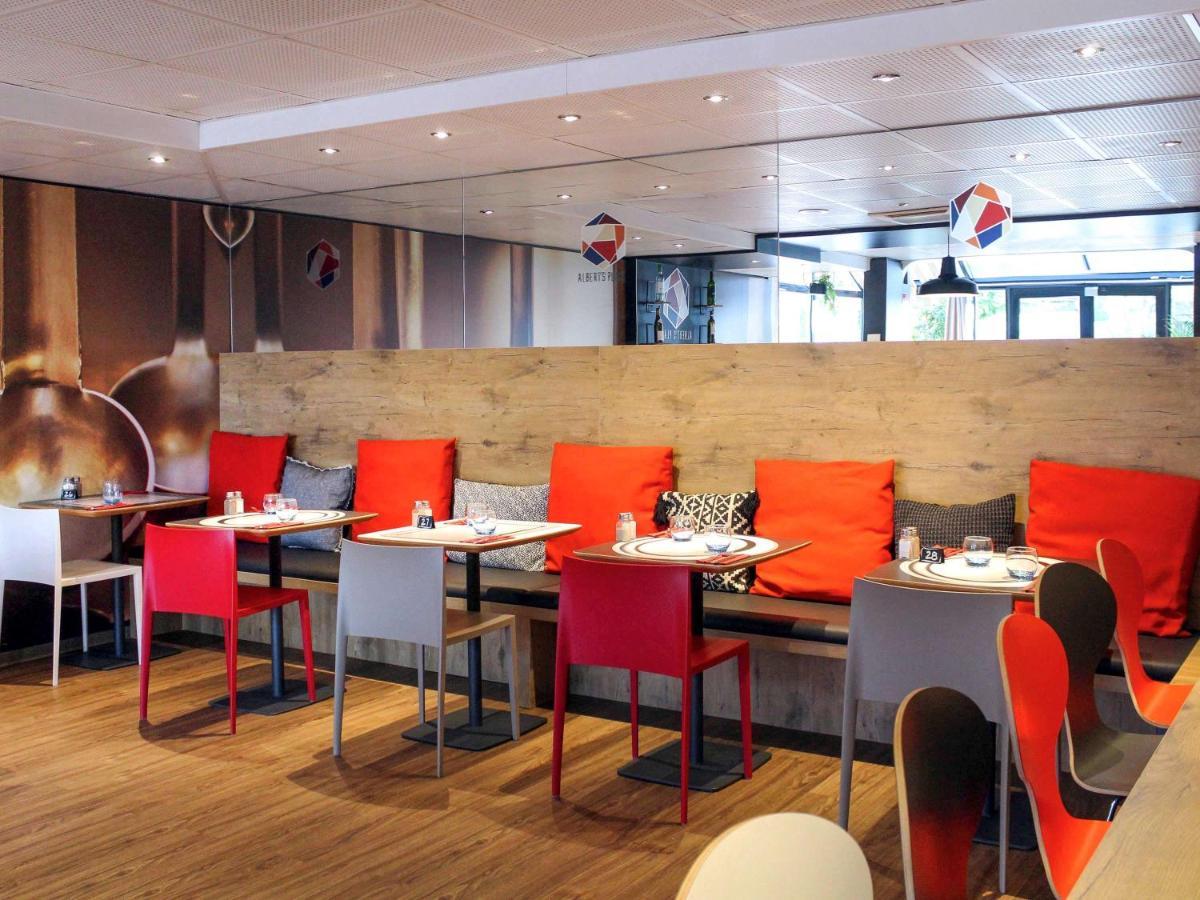 Отель Ibis Paris Женвилье Экстерьер фото